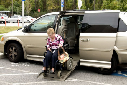 special car for wheelchair 725x482